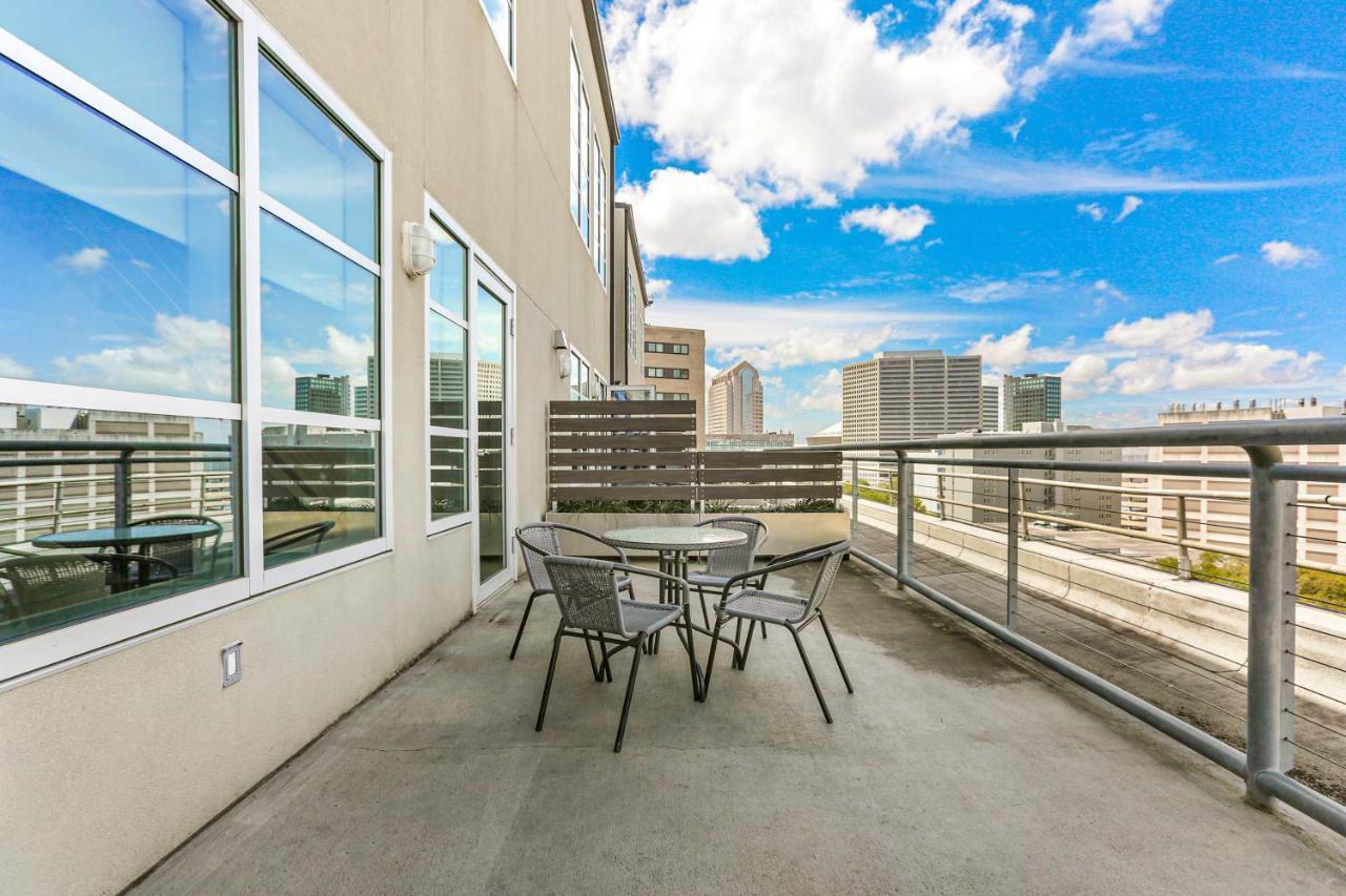 Modern Close To Attractions *