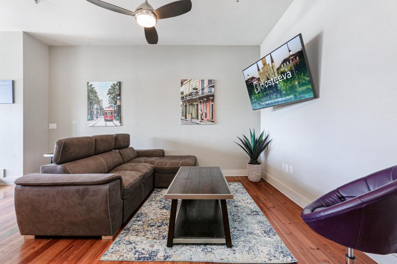 Modern Close To Attractions *