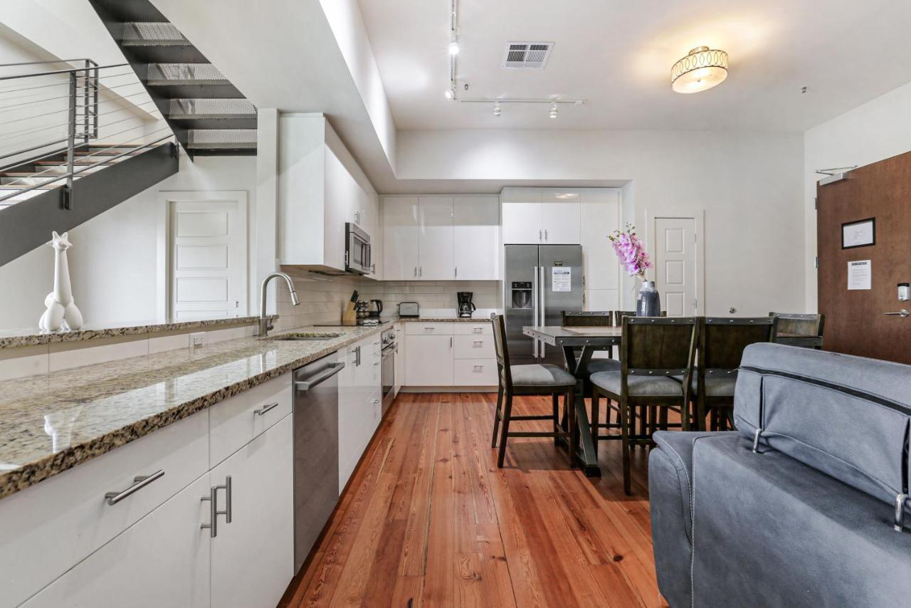 Modern Close To Attractions