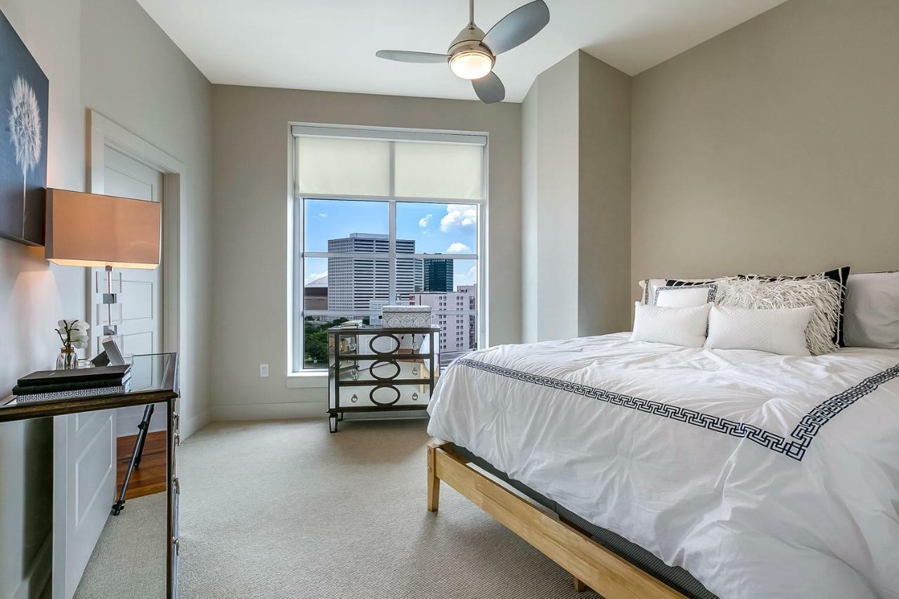 Modern Close To Attractions * New Orleans